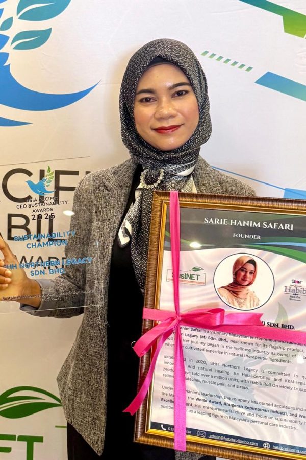 new award habibrollonhq (1)